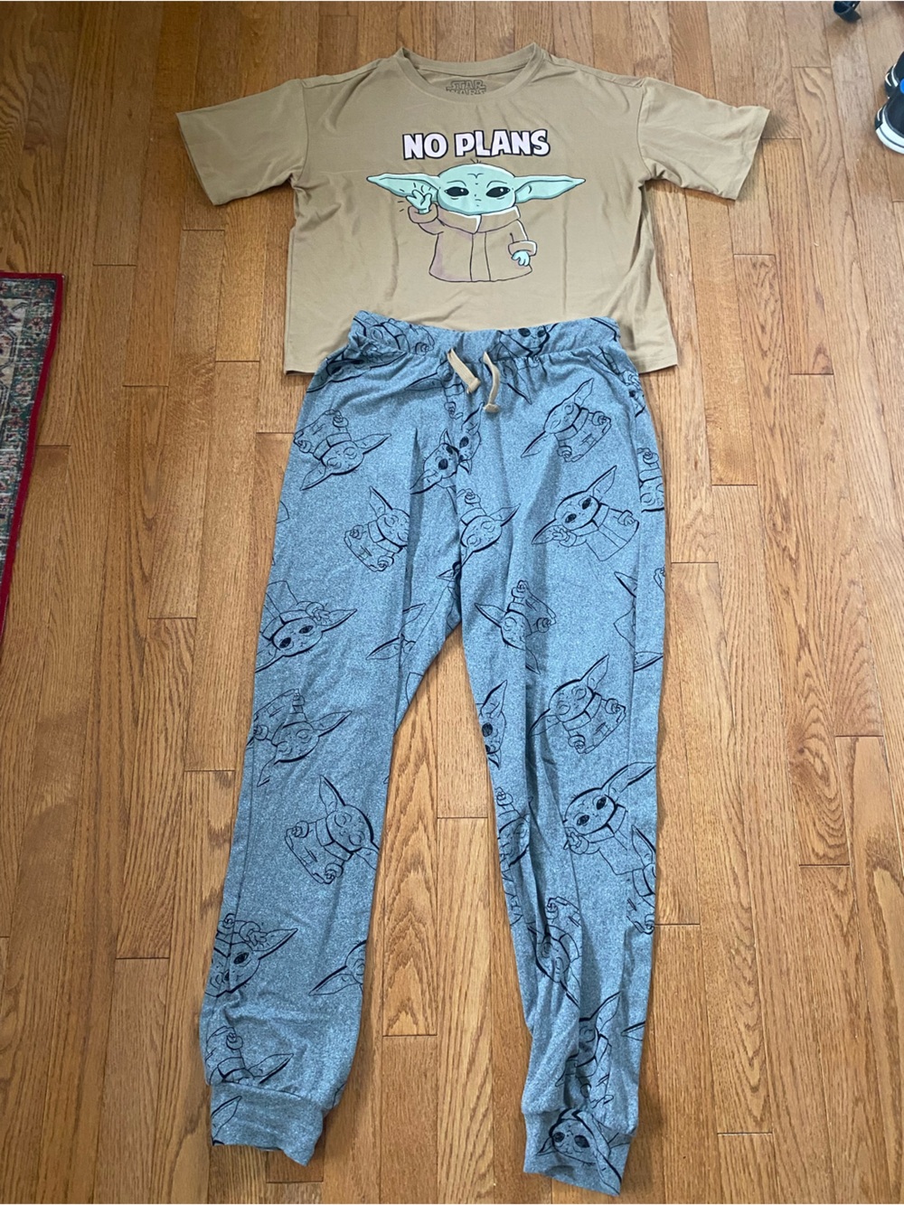 Grogu Print Star Wars Pyjama Set Women’s Small